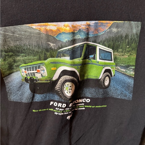 Green Ford Bronco Logo Black Short Sleeve T-Shirt - Picture 2 of 4